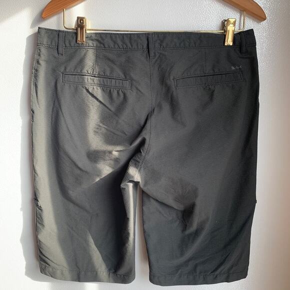 WOOLRICH Women’s Gray Bermuda Shorts / Size: 8 - Picture 2 of 6